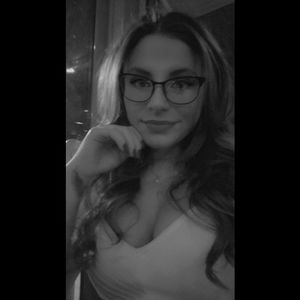 Meet your Posher, Jade